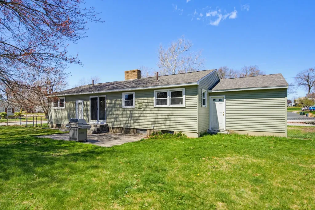 167 Alexander Drive Manchester NH 03109