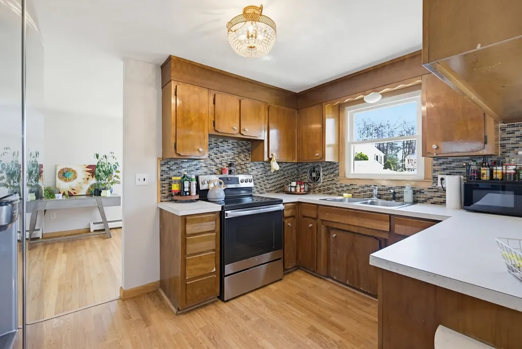 167 Alexander Drive Manchester NH 03109