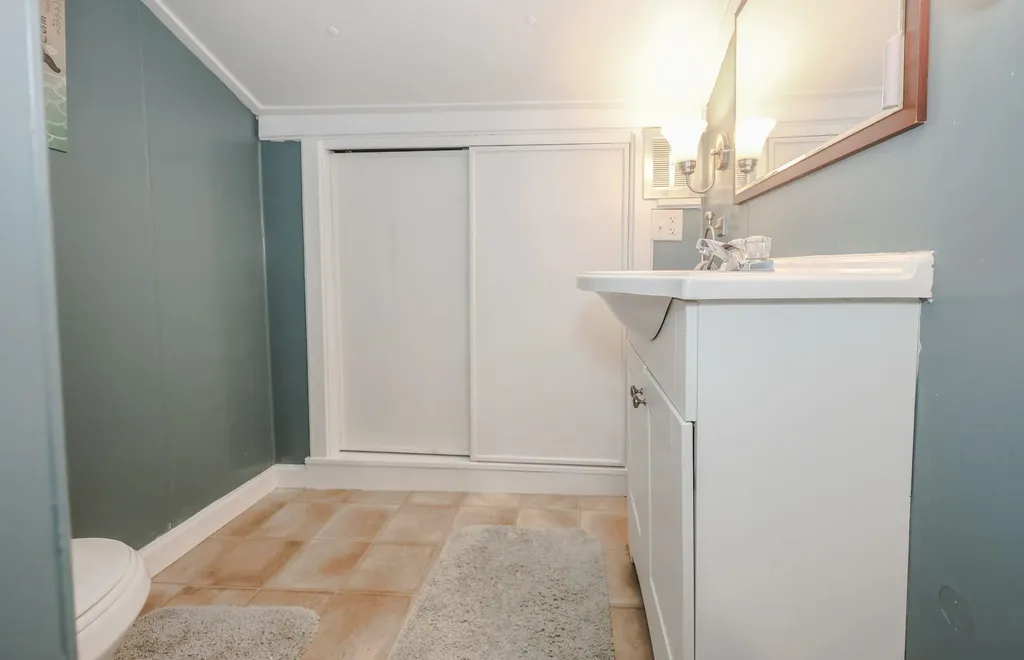 63 Saint Marie Street Manchester NH 03102