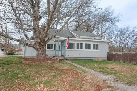 63 Saint Marie Street Manchester NH 03102