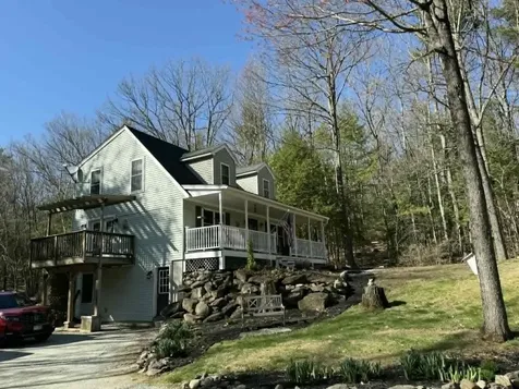 1071 Montalona Road Dunbarton NH 03046