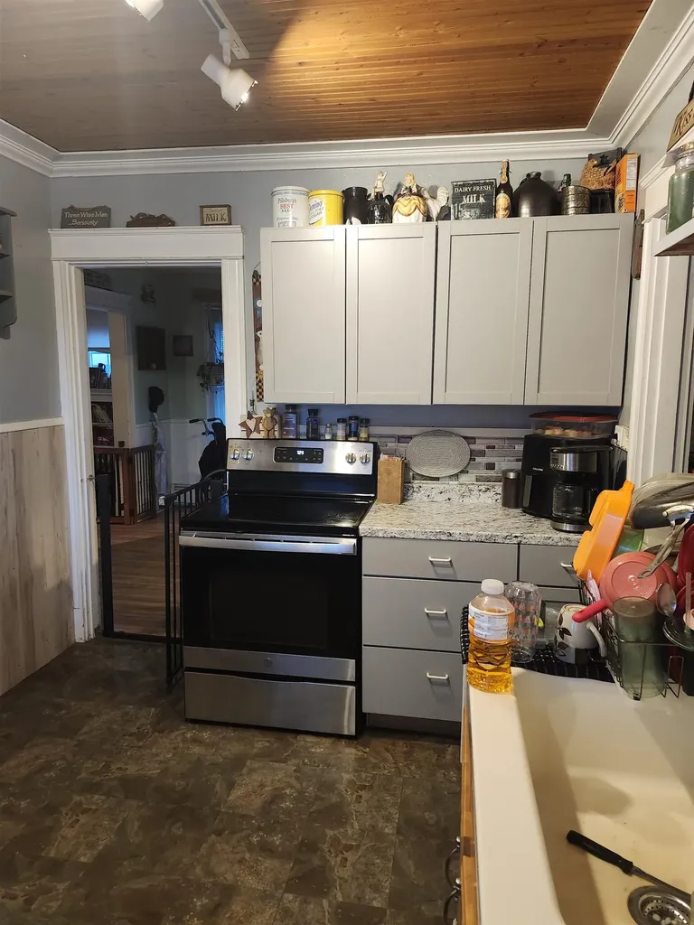 22 Coolidge Road Springfield VT 05156