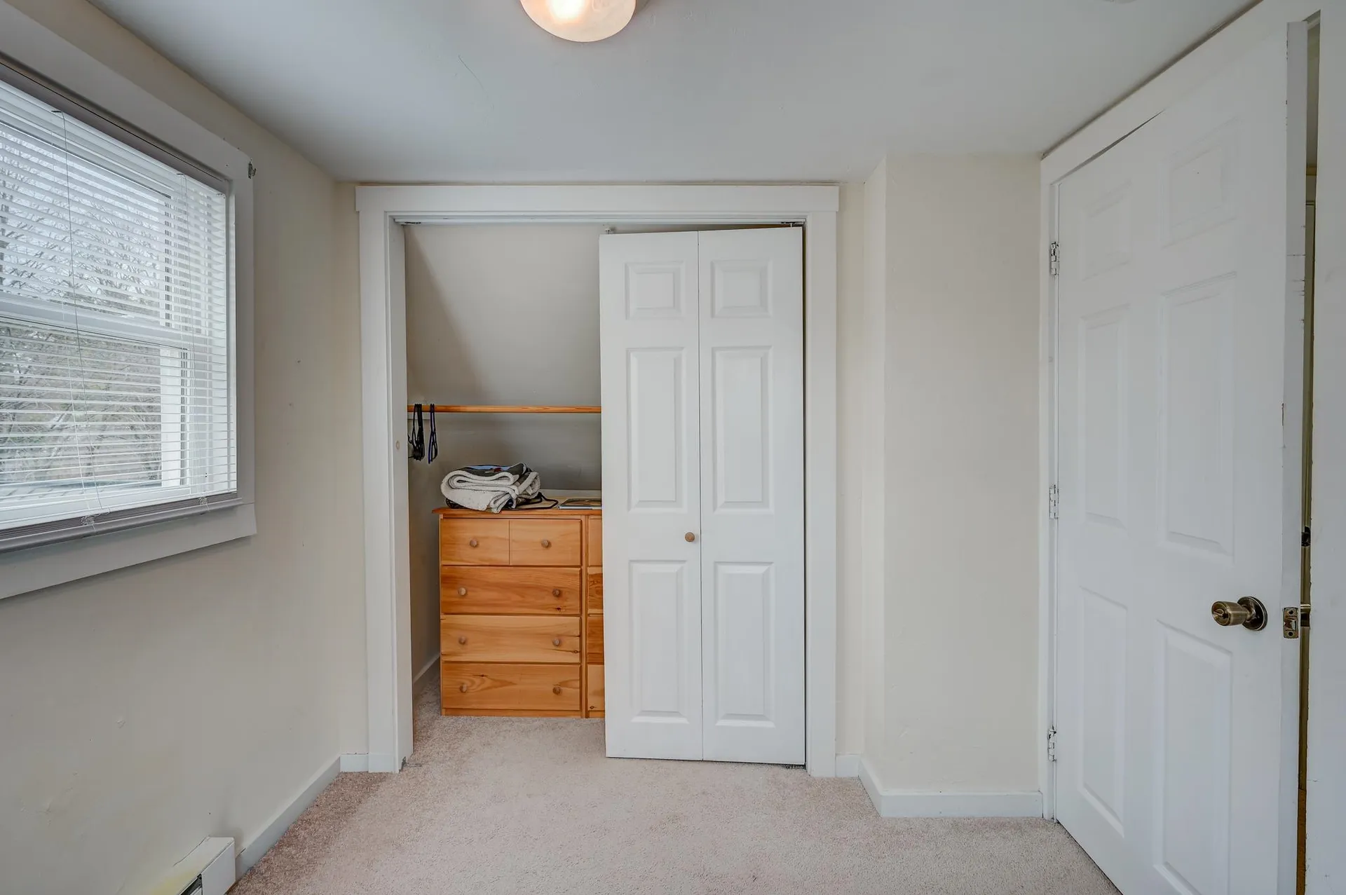 22 Oak Street Conway NH 03860
