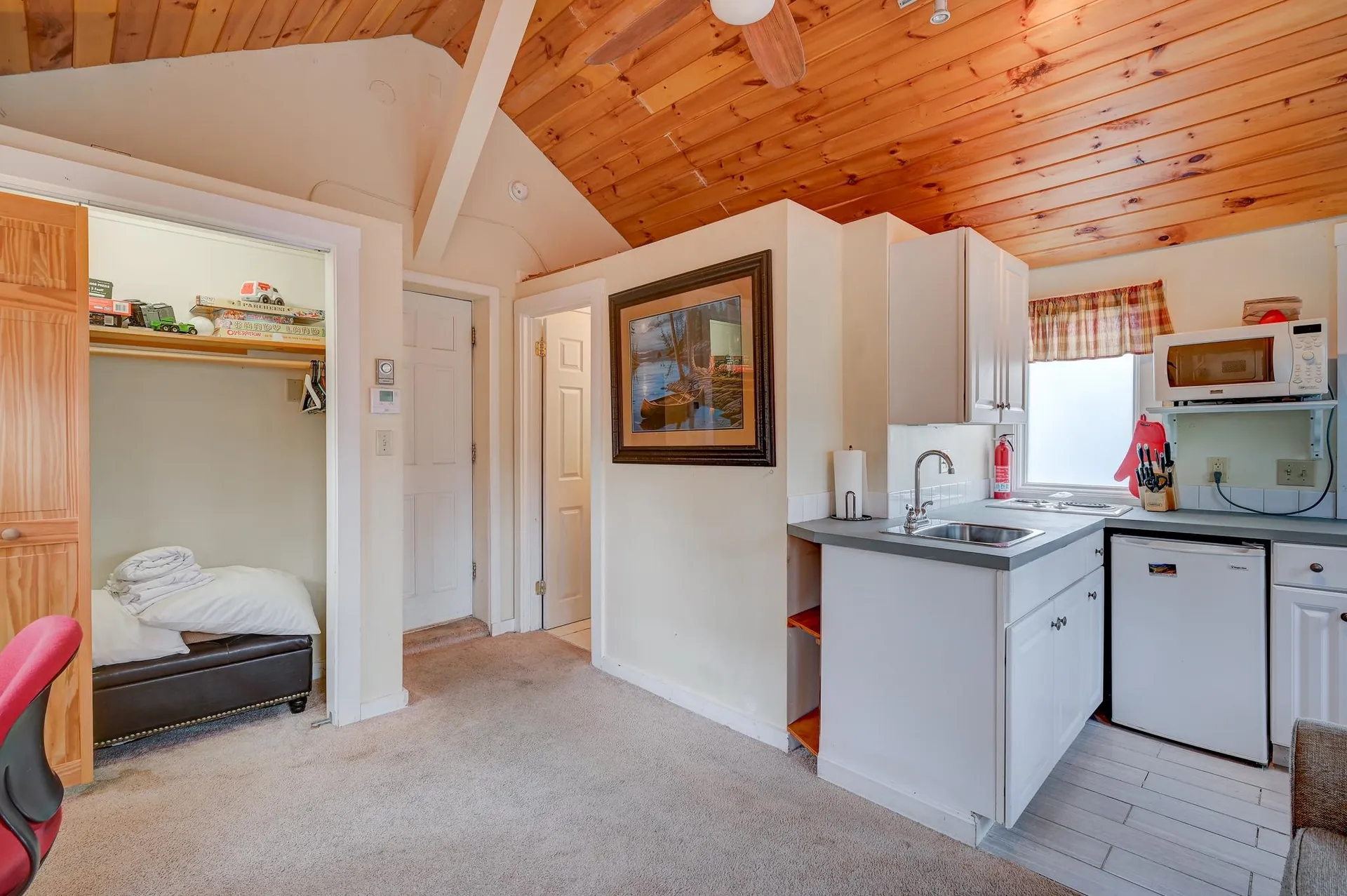 22 Oak Street Conway NH 03860