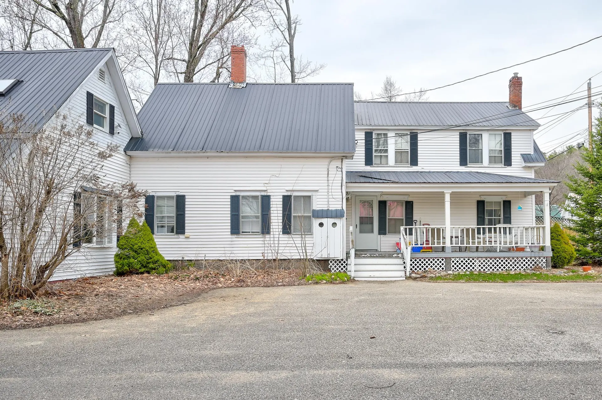 22 Oak Street Conway NH 03860