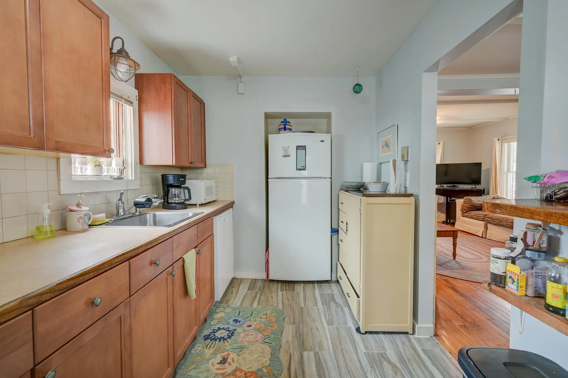 22 Oak Street Conway NH 03860