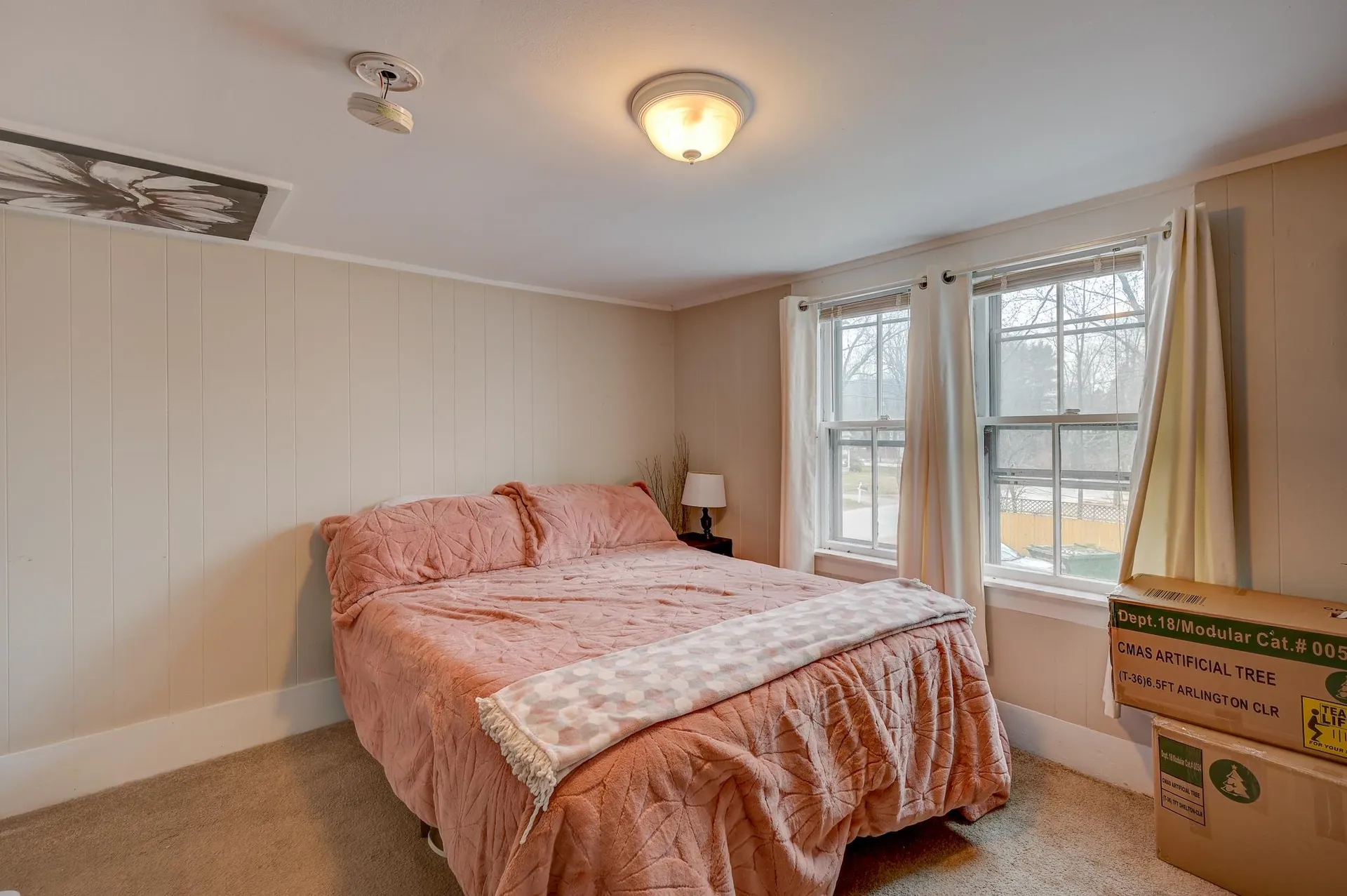 22 Oak Street Conway NH 03860