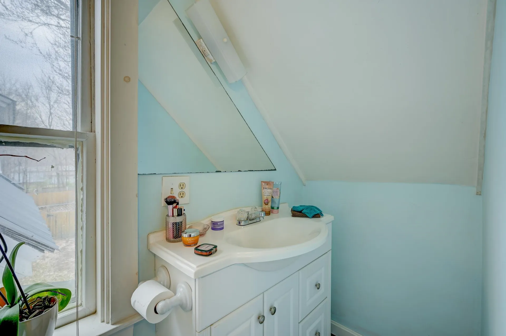 22 Oak Street Conway NH 03860