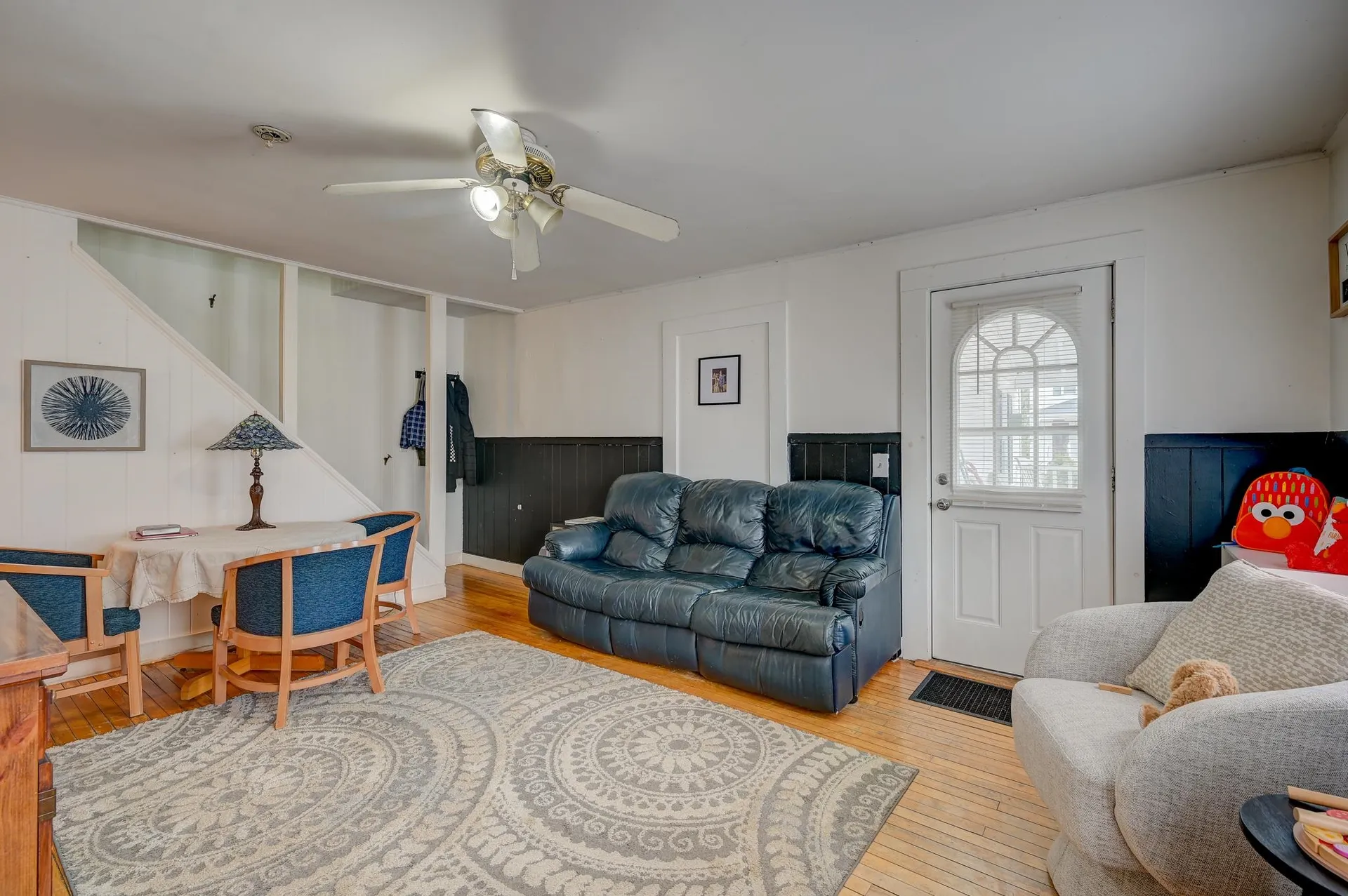 22 Oak Street Conway NH 03860