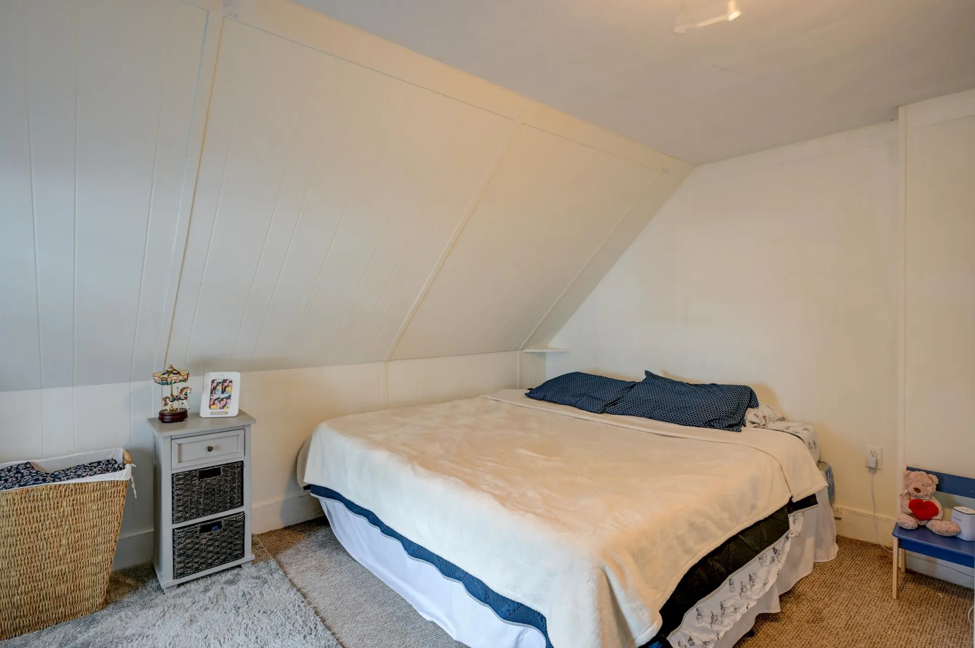 22 Oak Street Conway NH 03860