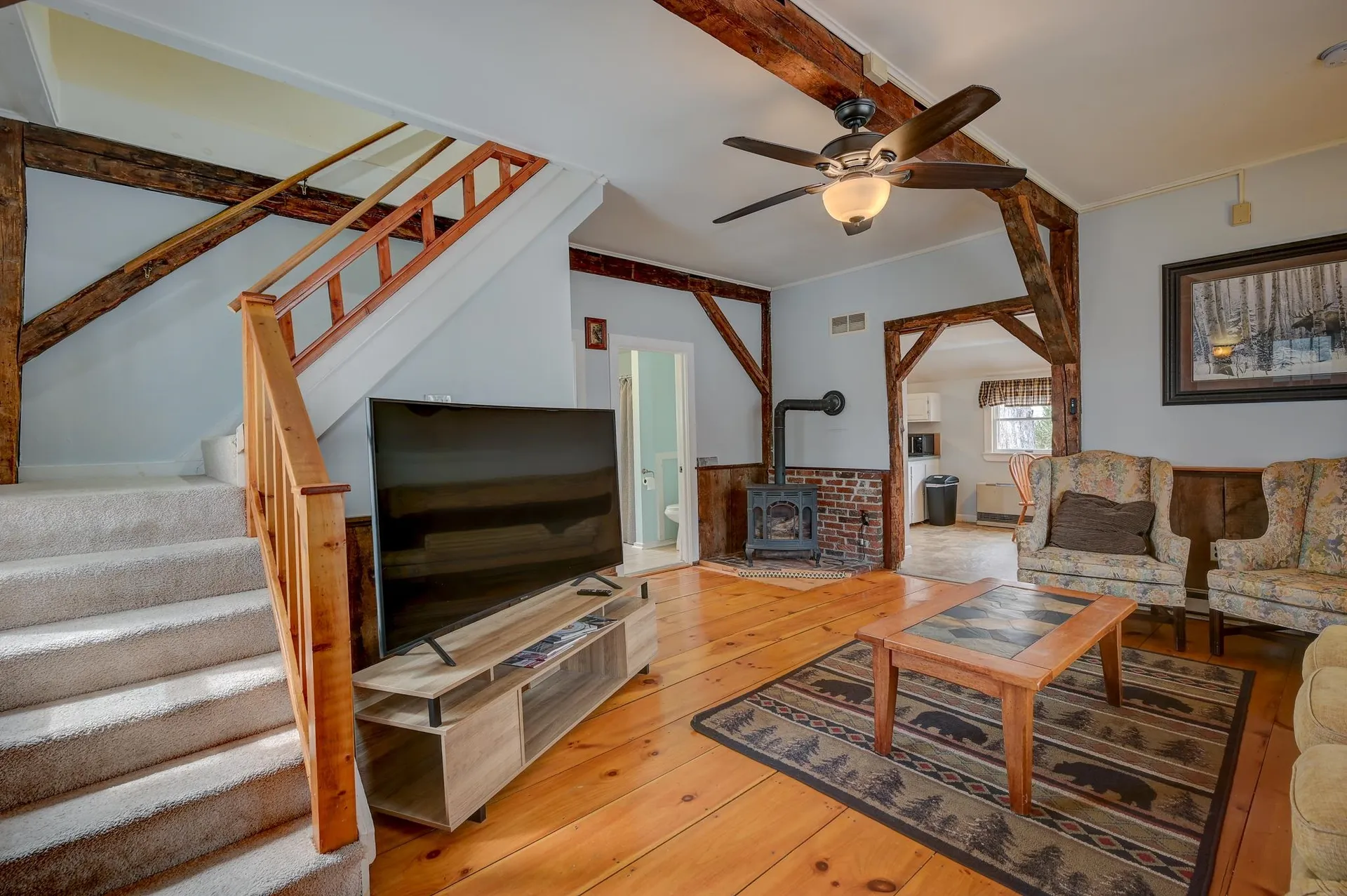 22 Oak Street Conway NH 03860