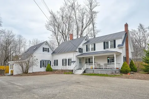 22 Oak Street Conway NH 03860