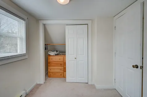 22 Oak Street Conway NH 03860
