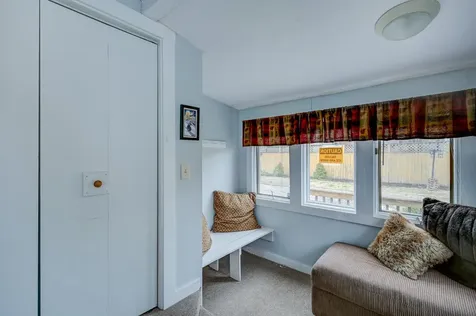 22 Oak Street Conway NH 03860