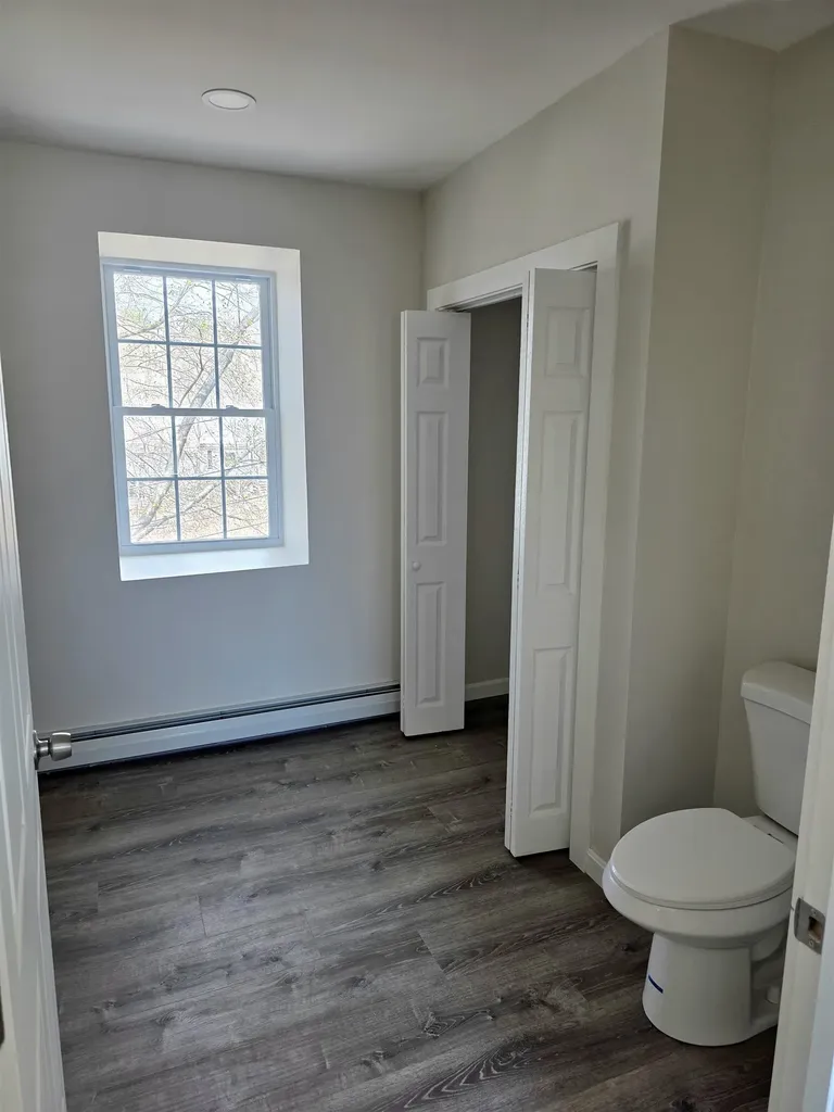 26 Mechanic Street Winchester NH 03470
