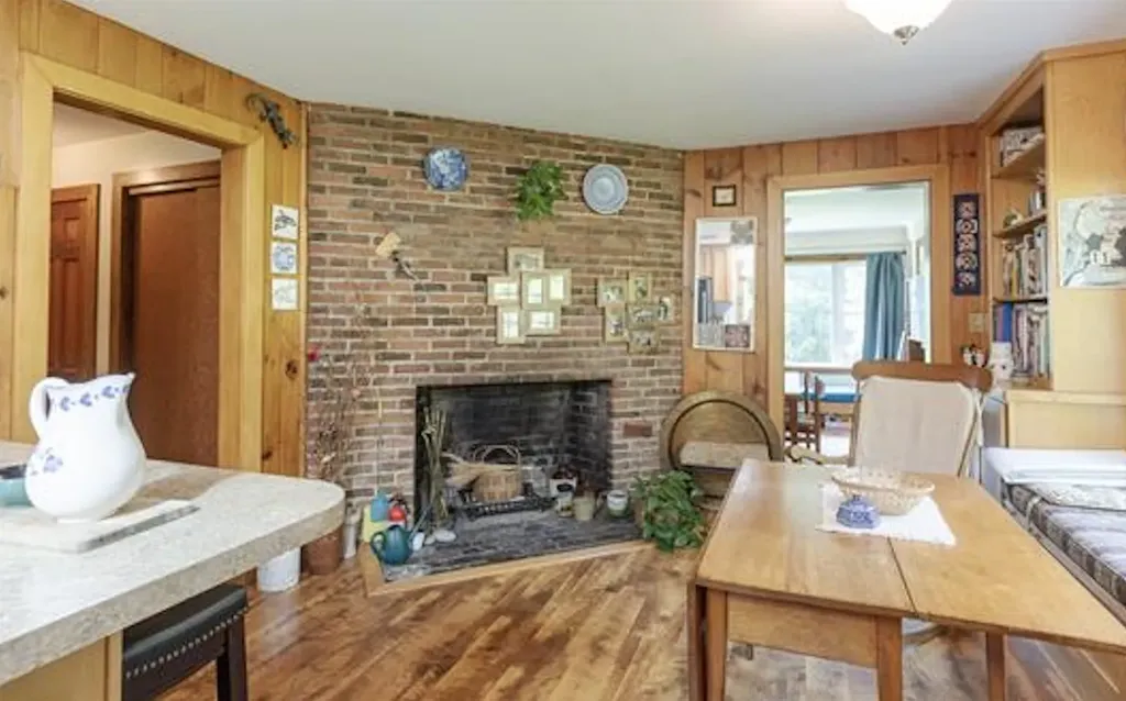 51 Prospect Hill Road Walpole NH 03608