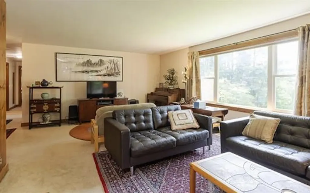 51 Prospect Hill Road Walpole NH 03608