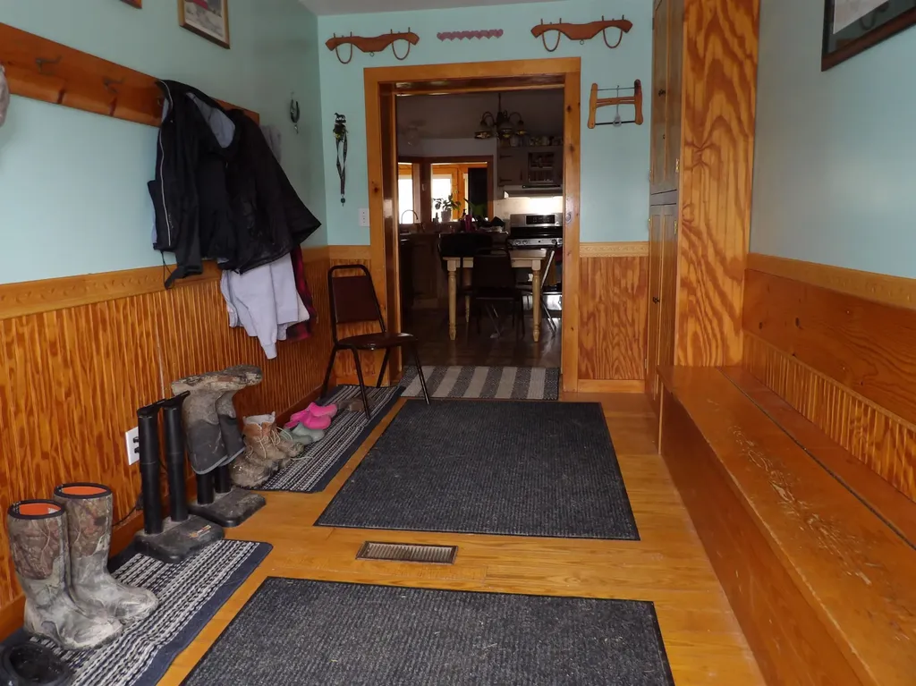 1374 Us Route 7s Wallingford VT 05773