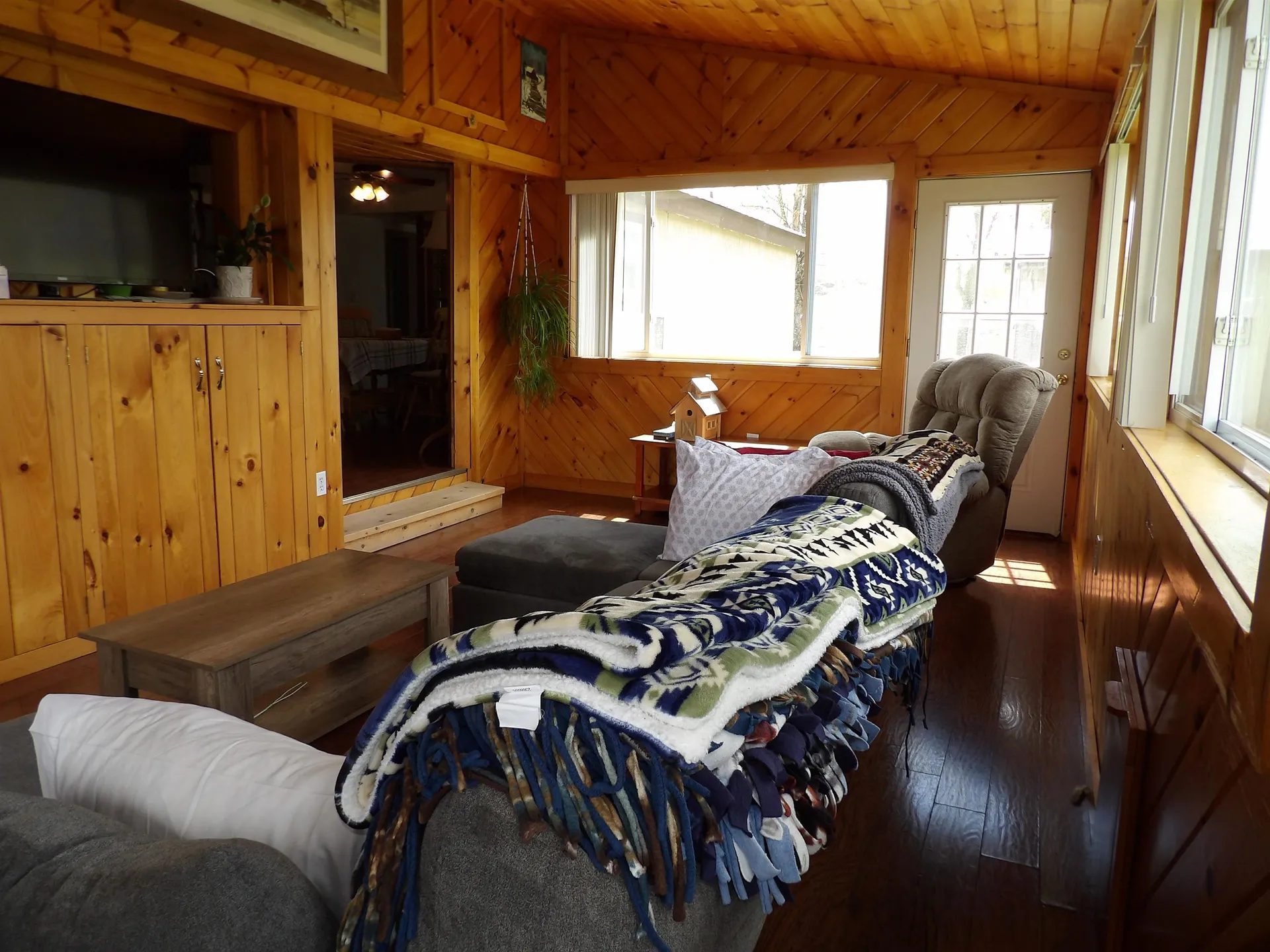 1374 Us Route 7s Wallingford VT 05773