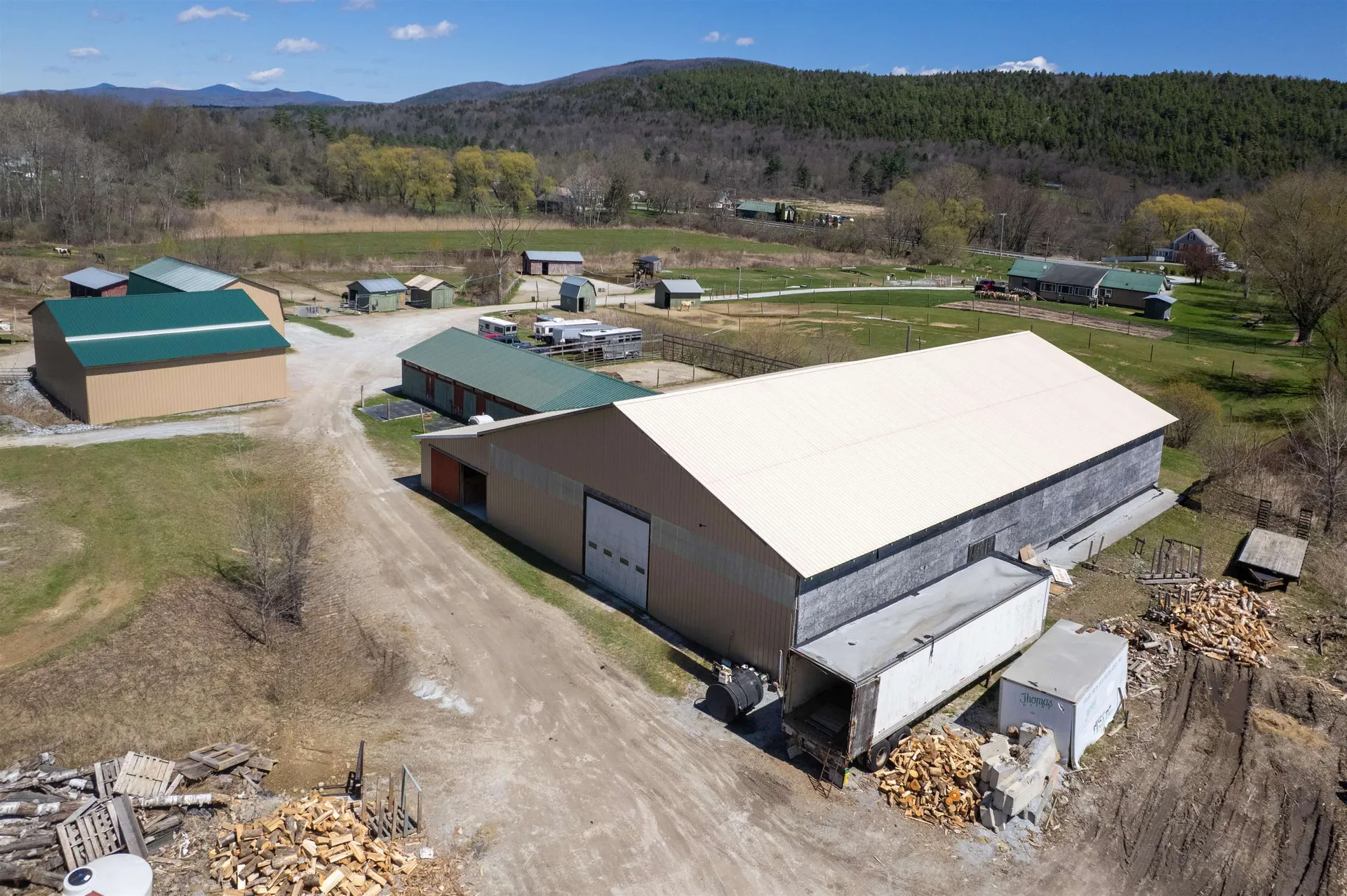 1374 Us Route 7s Wallingford VT 05773