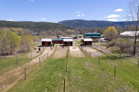 1374 Us Route 7s Wallingford VT 05773