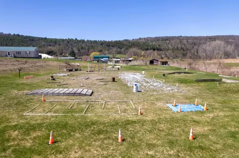 1374 Us Route 7s Wallingford VT 05773