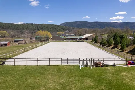 1374 Us Route 7s Wallingford VT 05773