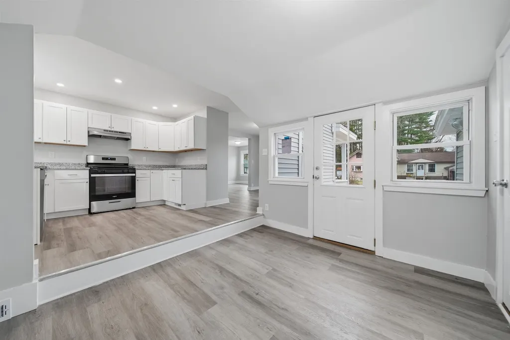 73 Snow Street Concord NH 03303