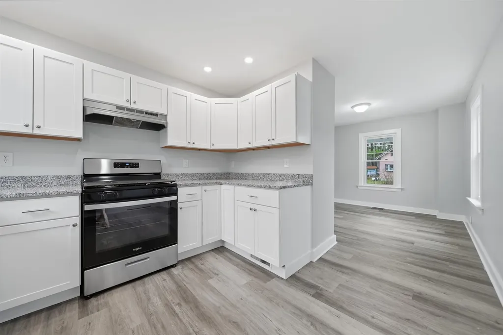 73 Snow Street Concord NH 03303
