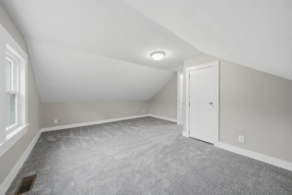 73 Snow Street Concord NH 03303