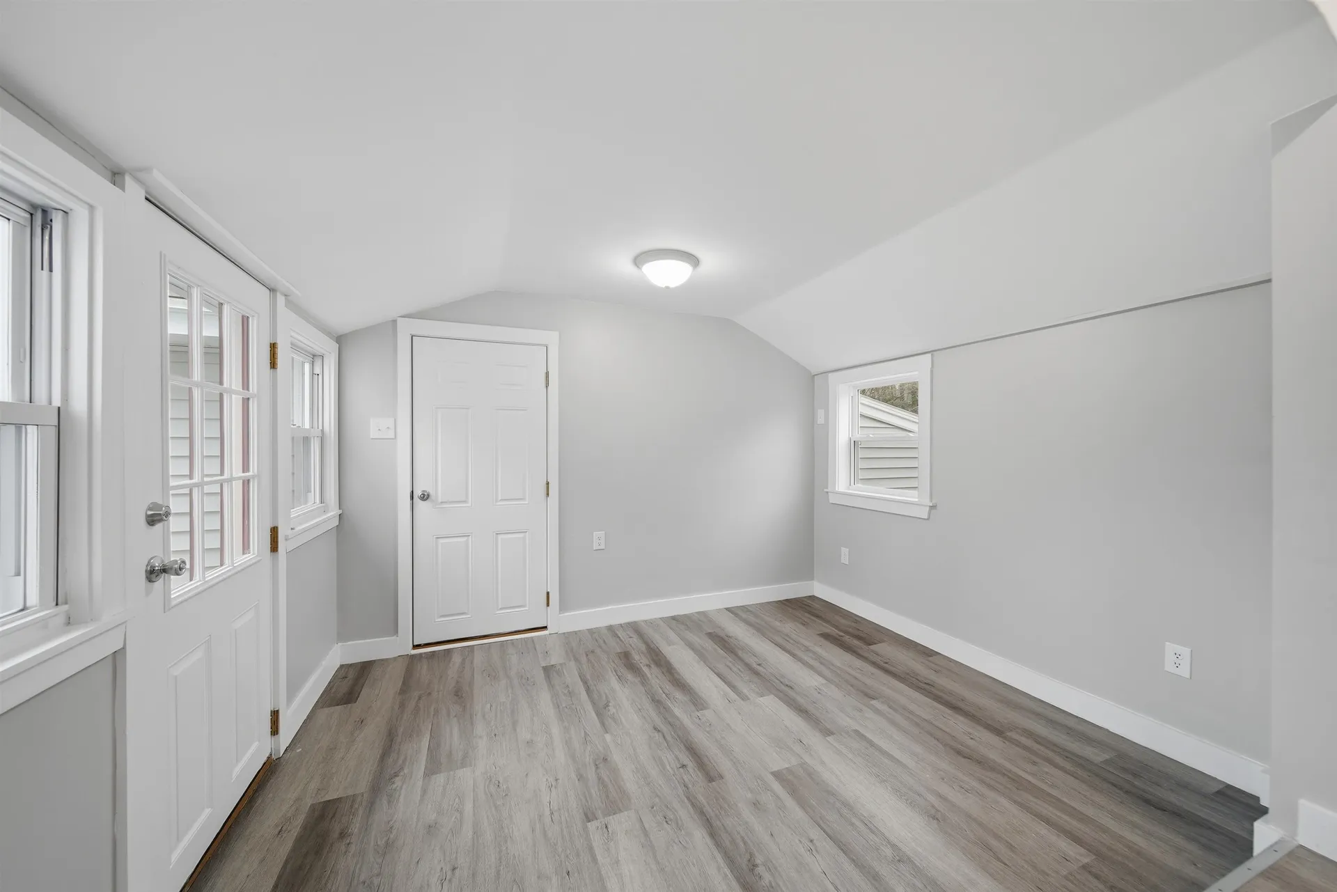 73 Snow Street Concord NH 03303