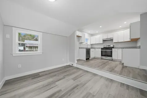 73 Snow Street Concord NH 03303