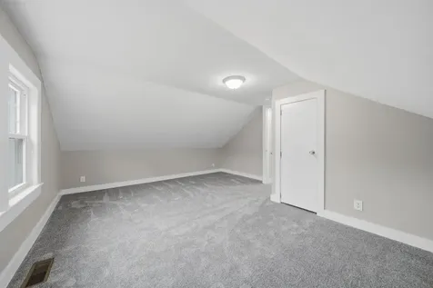 73 Snow Street Concord NH 03303