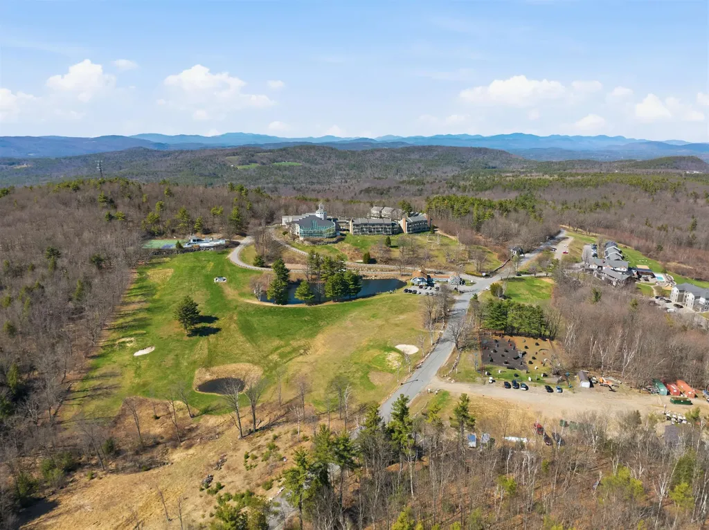 28 Taylor Road Sanbornton NH 03269