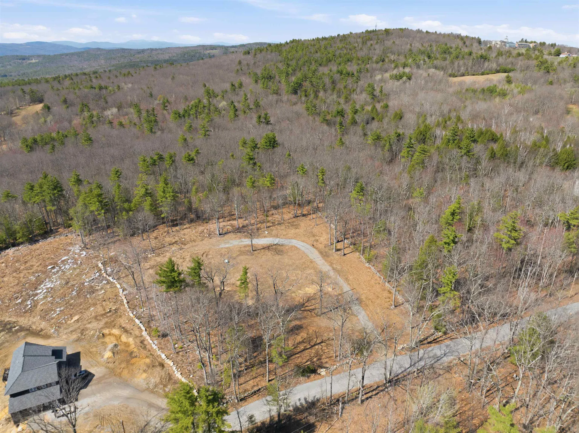 28 Taylor Road Sanbornton NH 03269