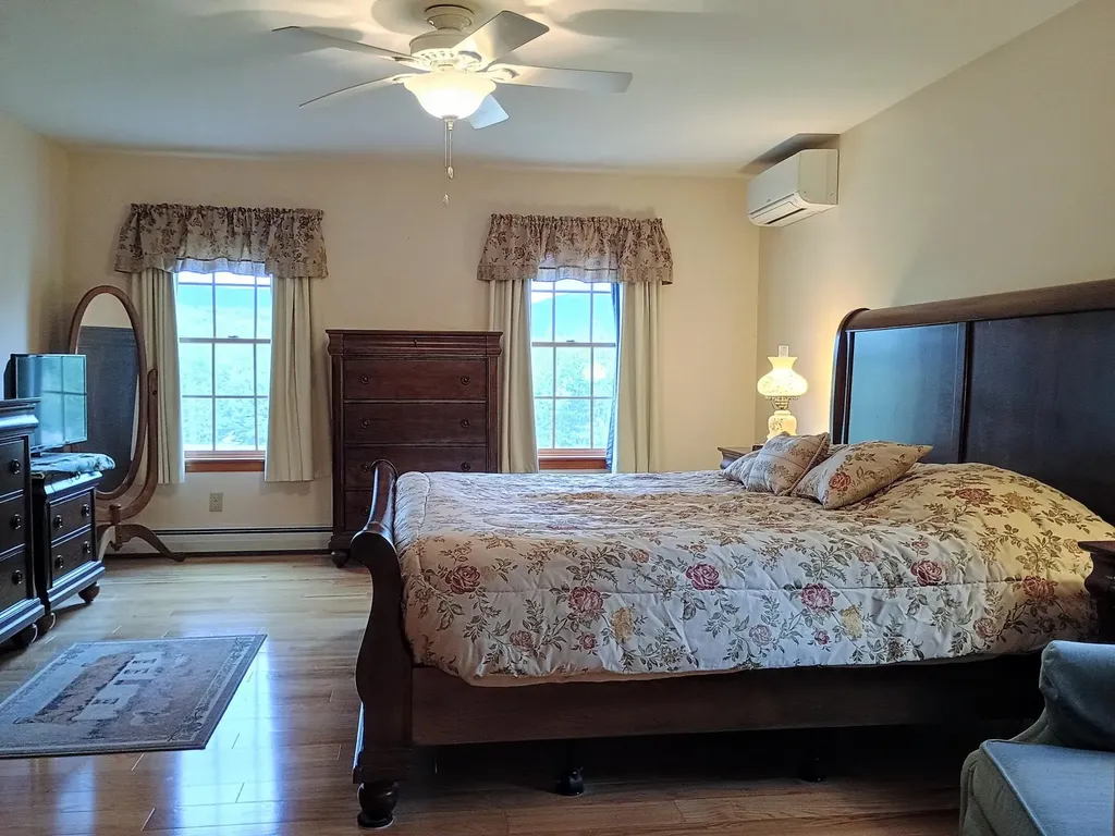 74 N Ridge Road Bradford NH 03221