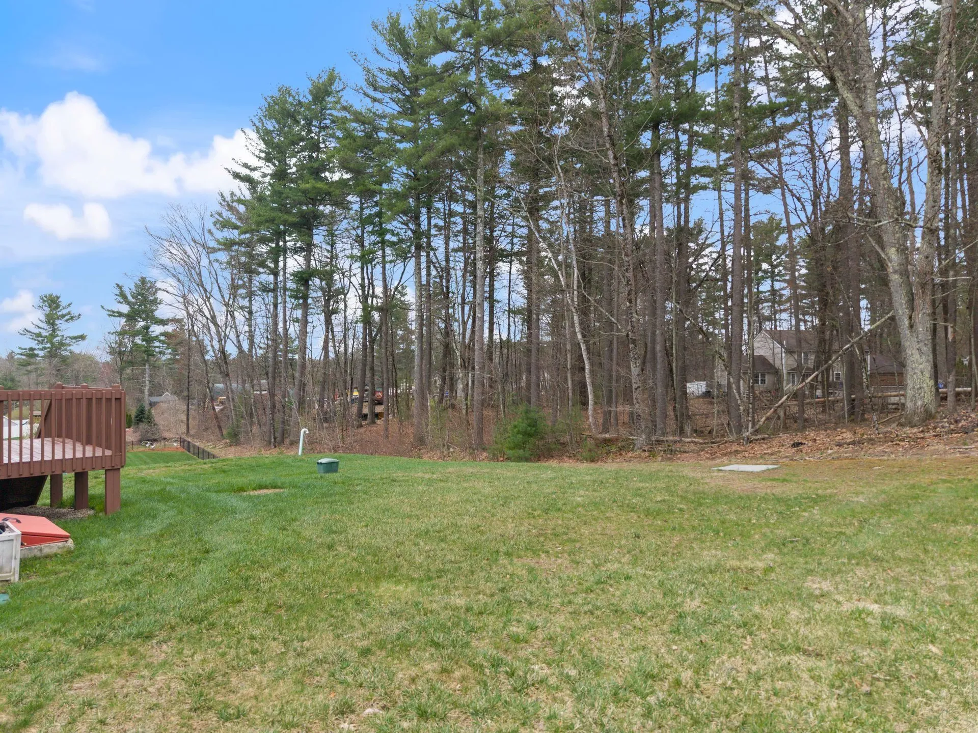22 Rolling Woods Drive Hudson NH 03051