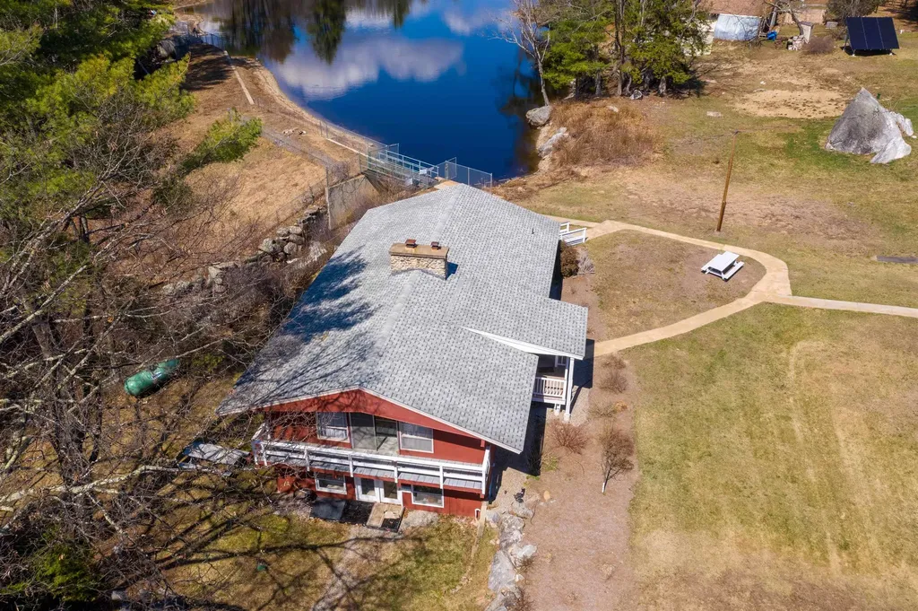 17 Centennial Drive Webster NH 03303