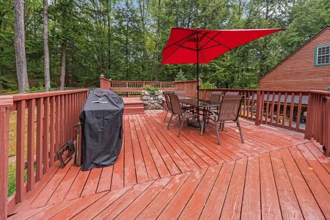 17 Centennial Drive Webster NH 03303