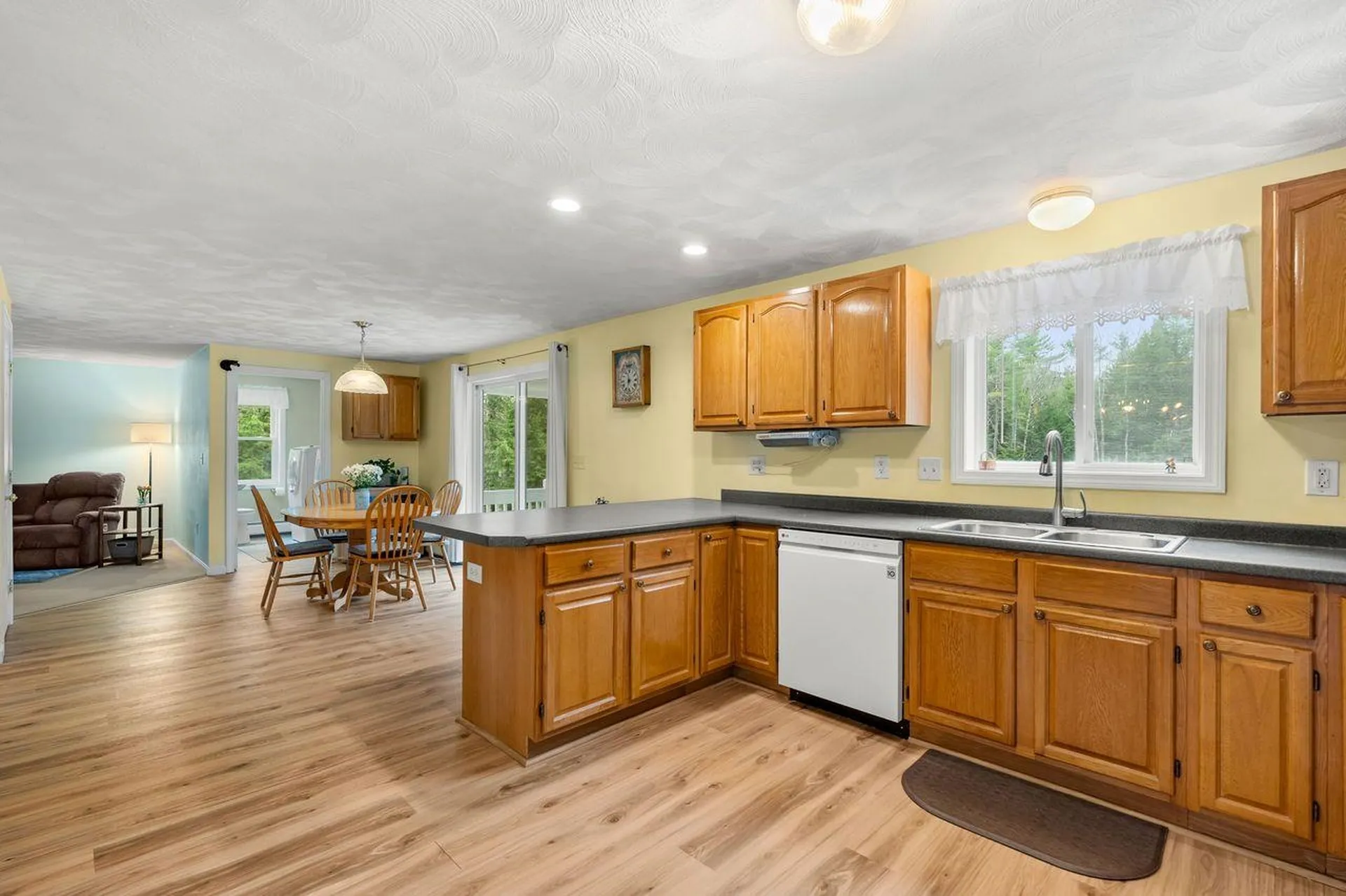 496 Loudon Road Pittsfield NH 03263