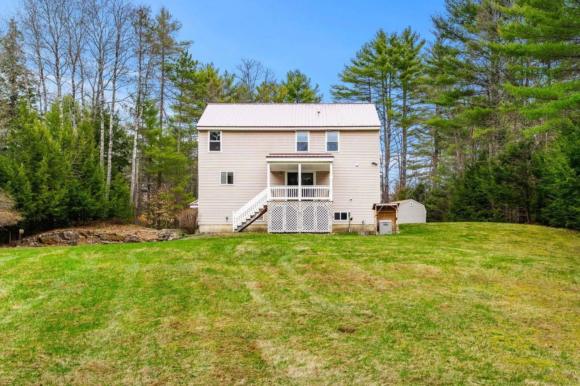 496 Loudon Road Pittsfield NH 03263