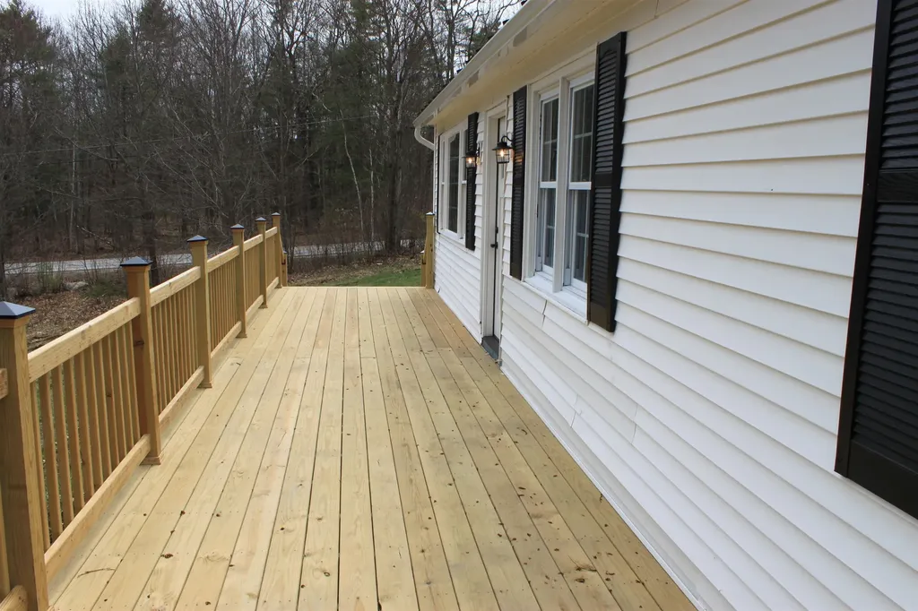 20 Water Street Boscawen NH 03303