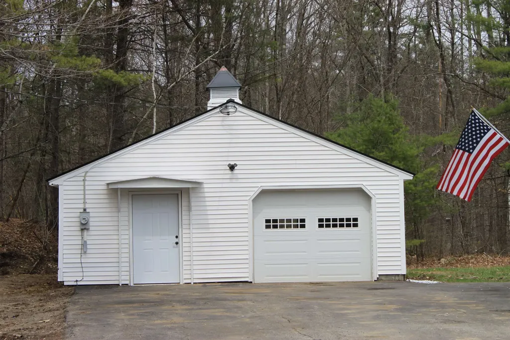20 Water Street Boscawen NH 03303