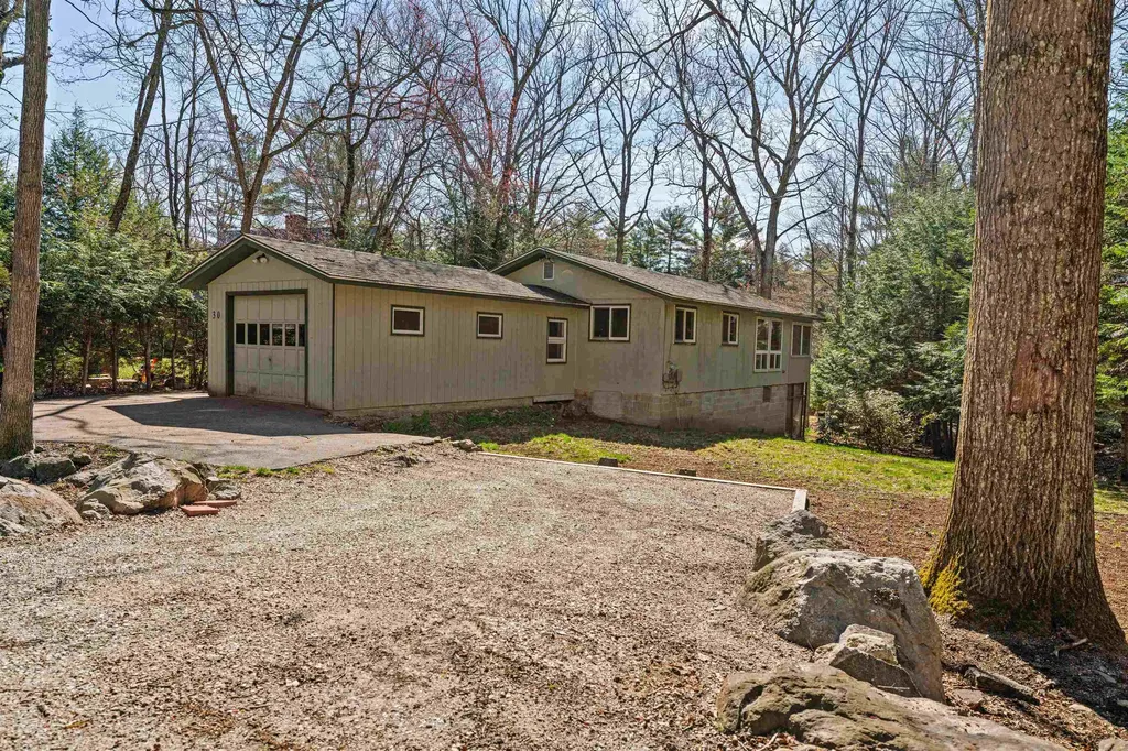 30 Centennial Drive Webster NH 03303