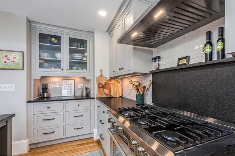 994 South Street Portsmouth NH 03801