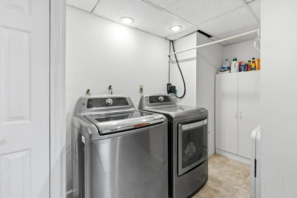15 Taschereau Boulevard Nashua NH 03062