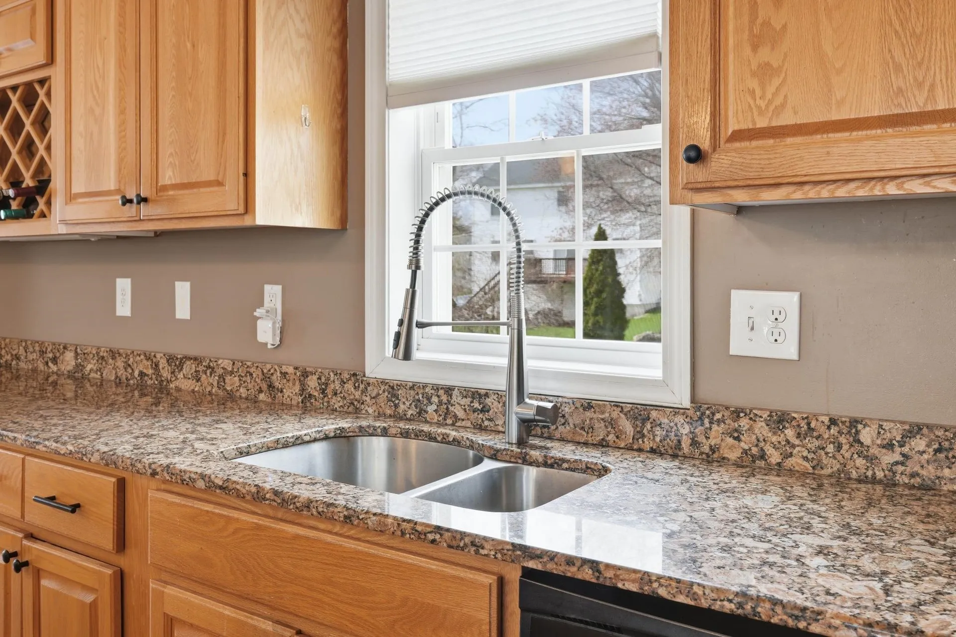 15 Taschereau Boulevard Nashua NH 03062
