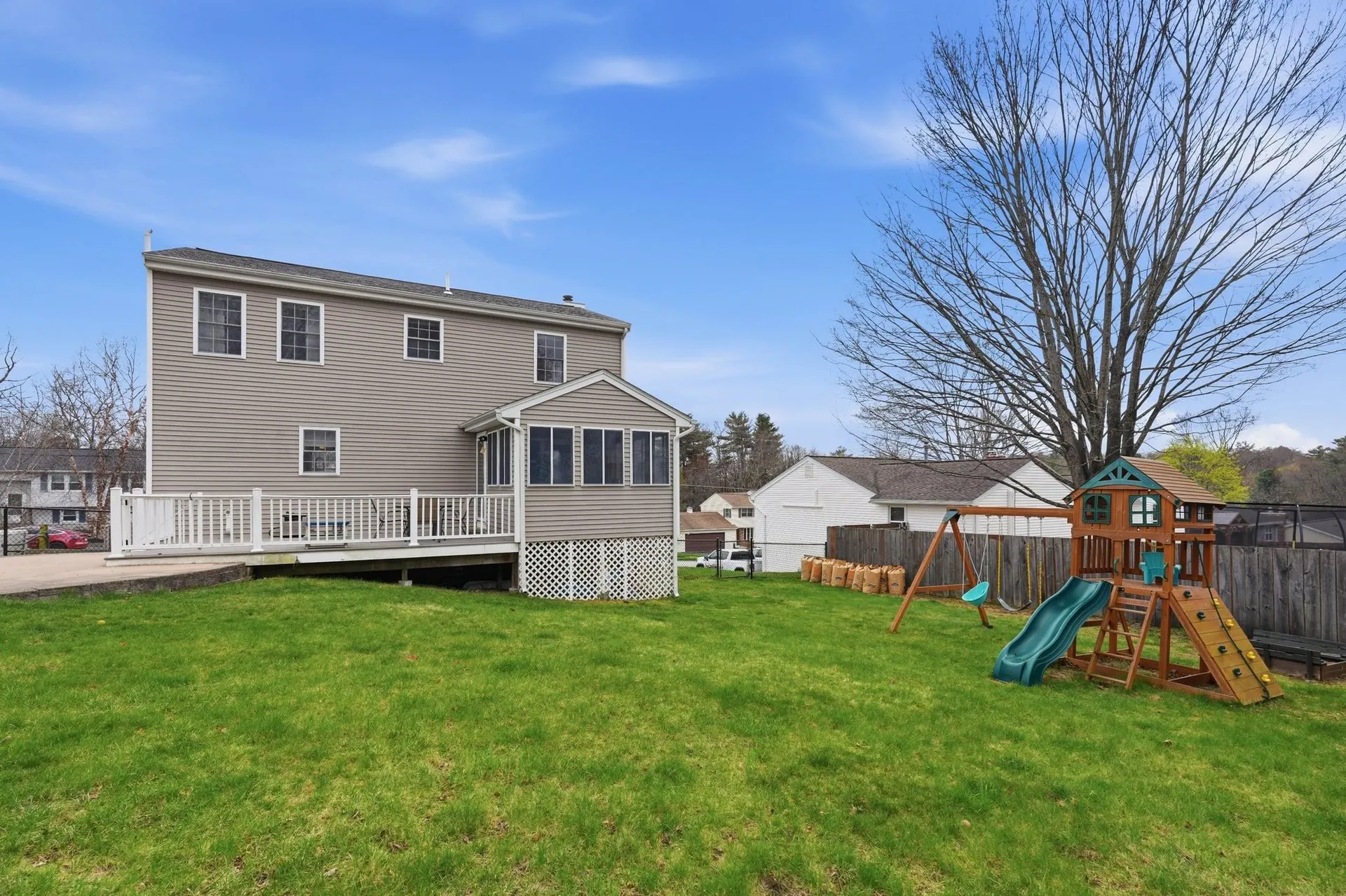15 Taschereau Boulevard Nashua NH 03062