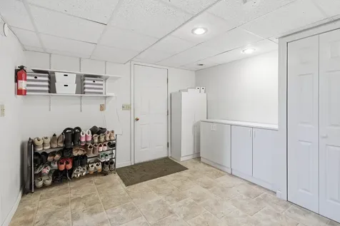 15 Taschereau Boulevard Nashua NH 03062