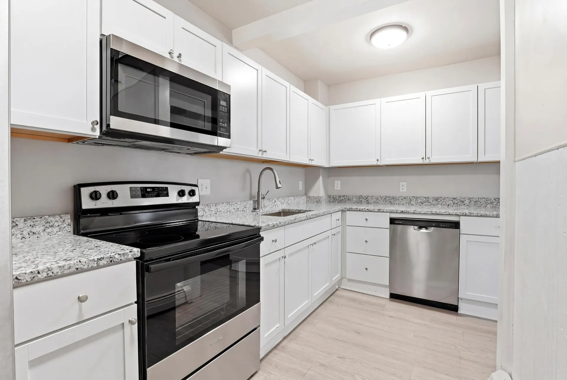 117 Webster Street Manchester NH 03104